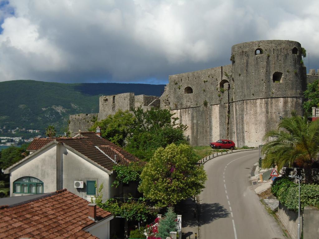 Apartments Kanli Kula Herceg Novi Exteriör bild