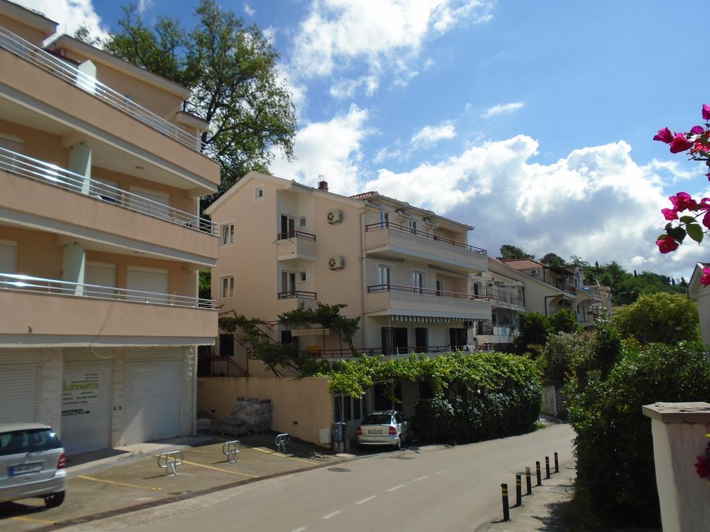 Apartments Kanli Kula Herceg Novi Exteriör bild