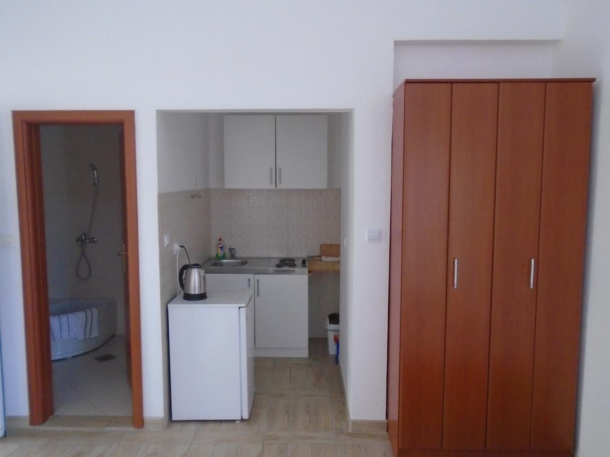 Apartments Kanli Kula Herceg Novi Exteriör bild